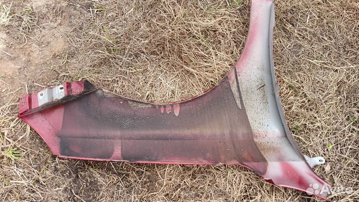 Крыло переднее левое Лада Веста