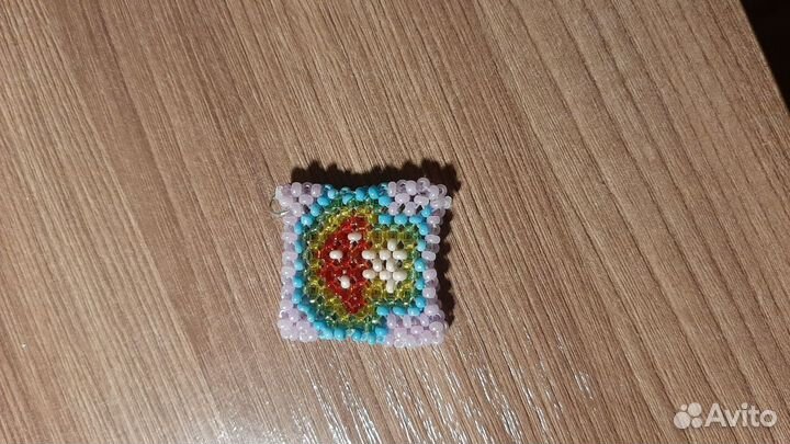 Брелок из бисера
