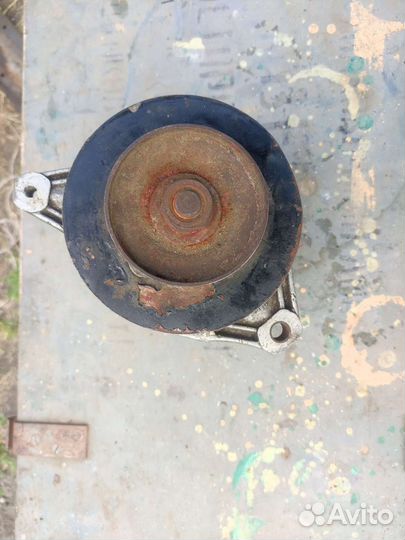 Генератор ЗИЛ 130