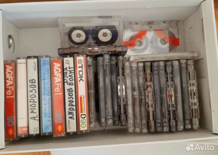 Аудиокассета с записью