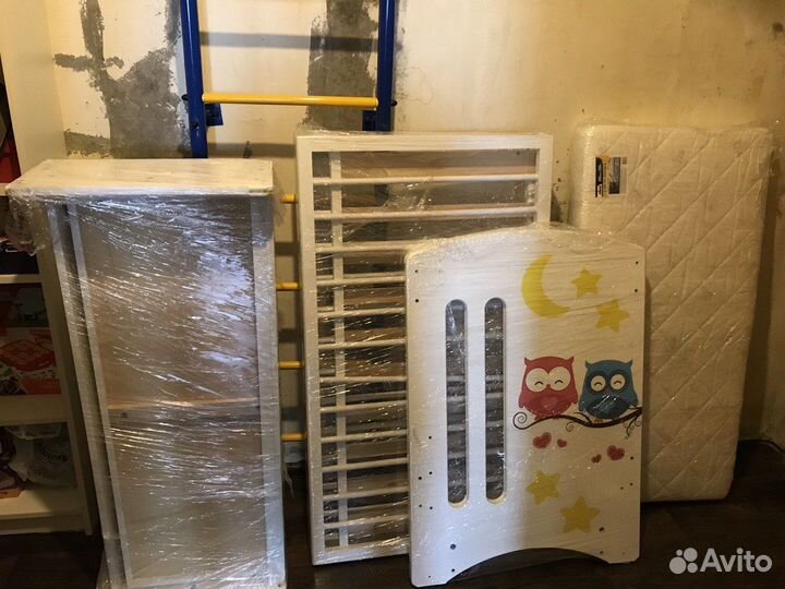 Детская кроватка (бесплатно, самовывоз)