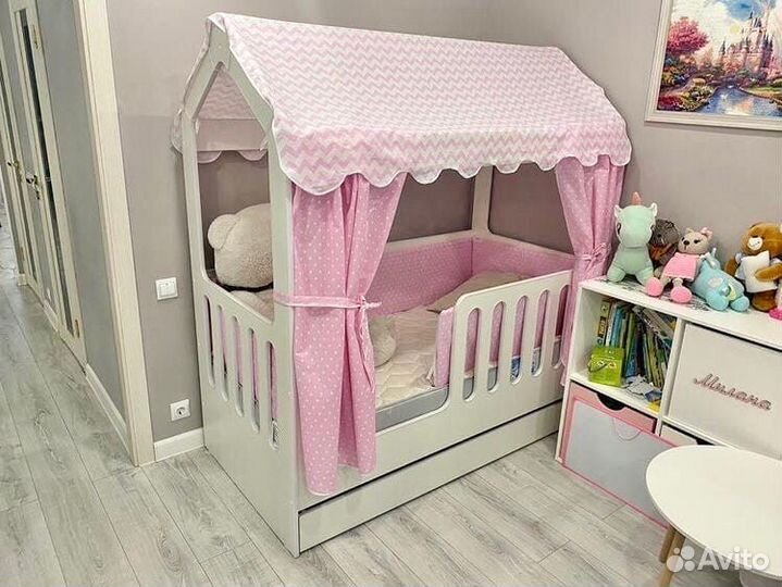 Кровать детская домик с ящиком