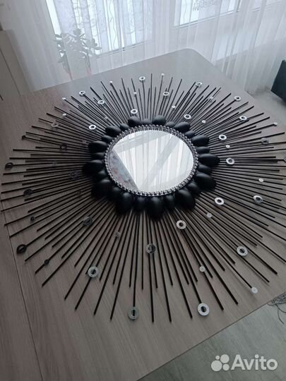 Зеркало солнце декоративное. Подарок