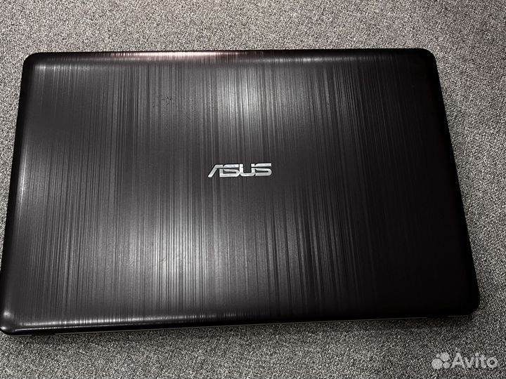 Ноутбук Asus x540M