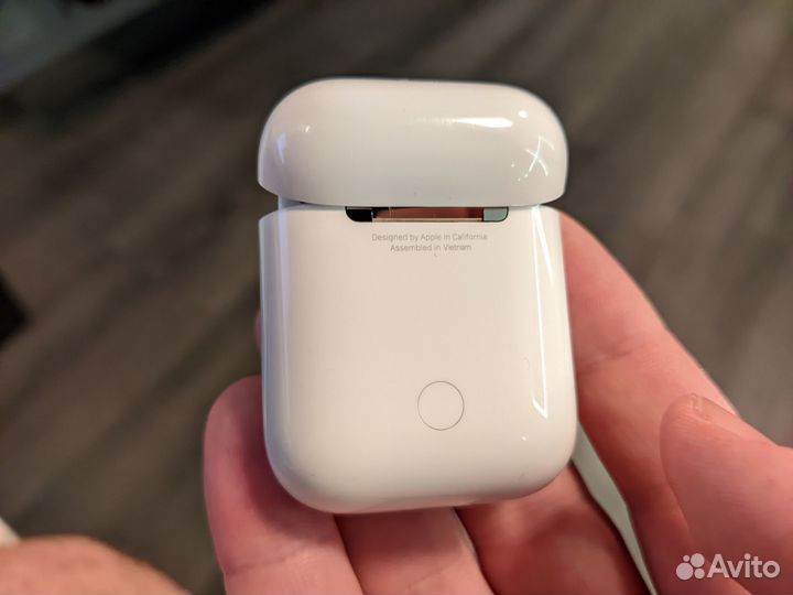 Кейс для AirPods 2 + наушники, оригинал