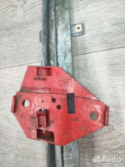 Стеклоподъемник передний правый Ford Mondeo, I