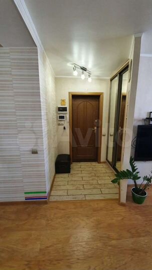 3-к. квартира, 74 м², 8/9 эт.