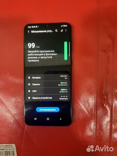 Samsung Galaxy A50, 4/64 ГБ