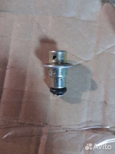 Обратный топливный клапан