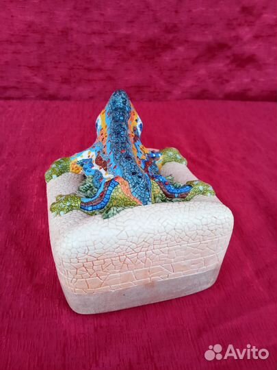 Скульптура хамелеона. Живопись, ручная раб. Авто