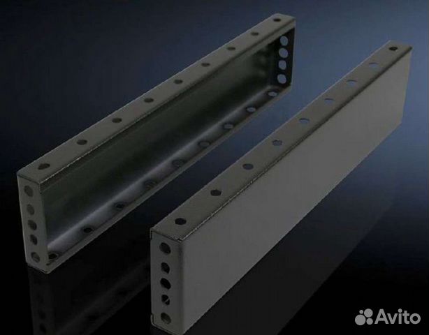 Панели цоколя боковые Rittal