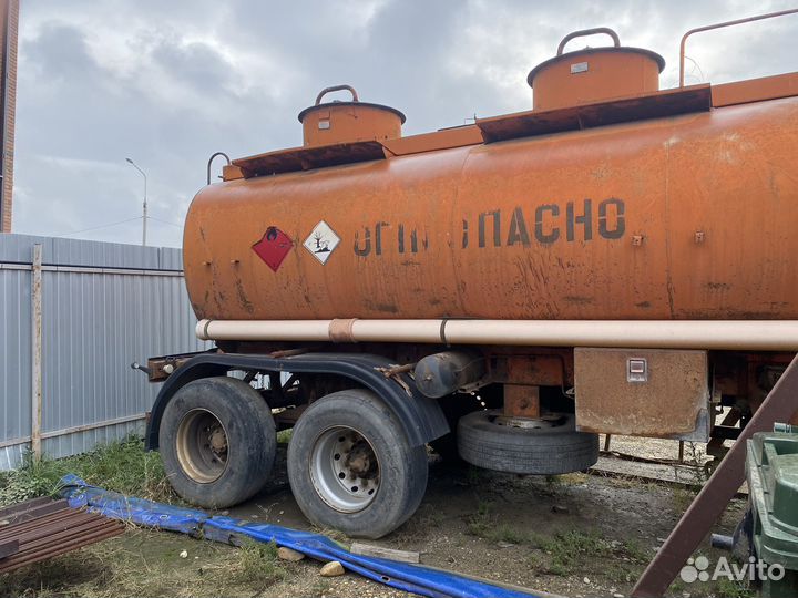 Полуприцеп бензовоз Нефаз 96742-10, 2003