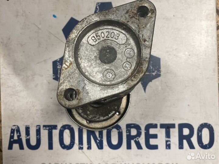 Натяжной ролик Opel Corsa B 90411025