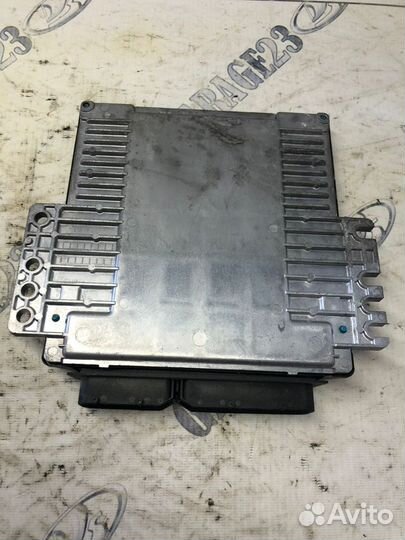 Блок управления двс Nissan Murano z50