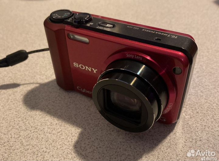 Фотоаппарат компактный Sony Cyber-Shot DSC-H70