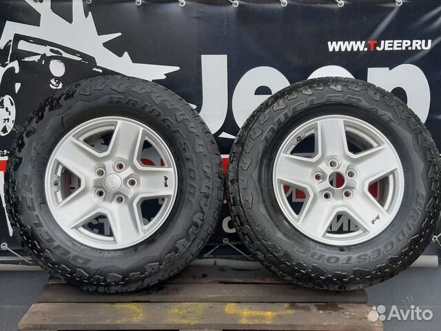 Диск R17 + резина Bridgestone для Jeep WK2