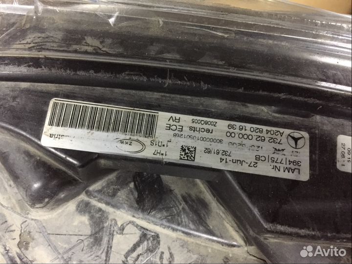 Фара правая битая Mercedes GLK X204