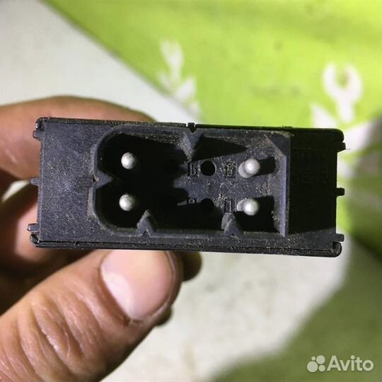 Кнопка обогрева заднего стекла бмв Е34