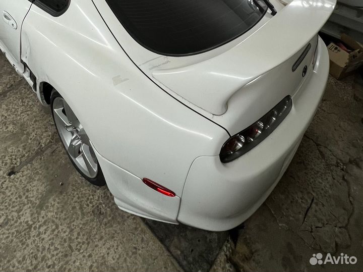 Накладки на задние крылья Toyota Supra JZA80