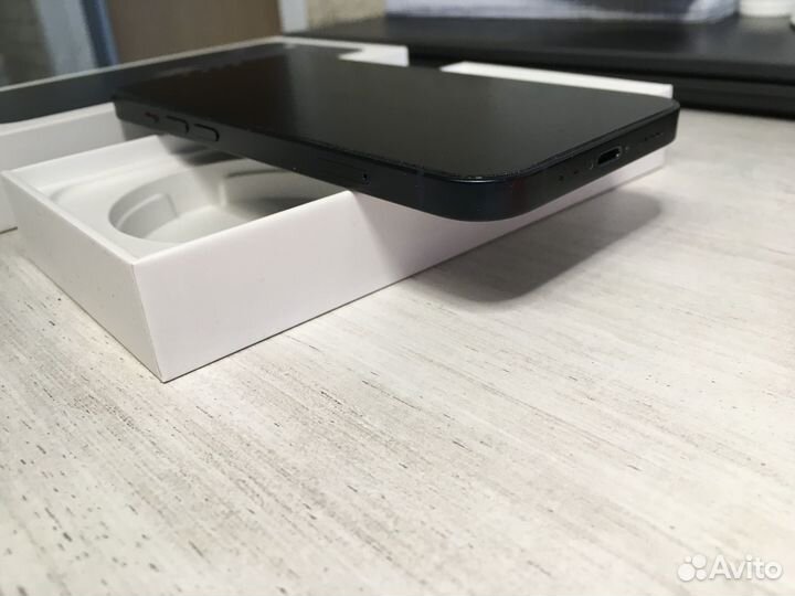 iPhone 13, 128 ГБ