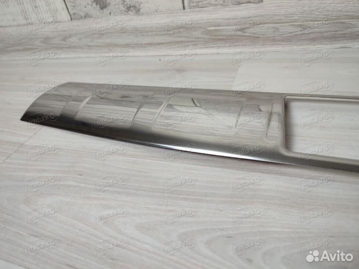 Накладка на задний бампер Jeep Renegade 2015-нв