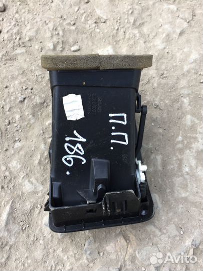 Дефлектор воздуховода Saab 9-3 II