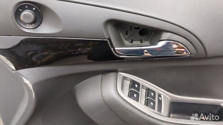 Дверь правая передняя Chevrolet Orlando