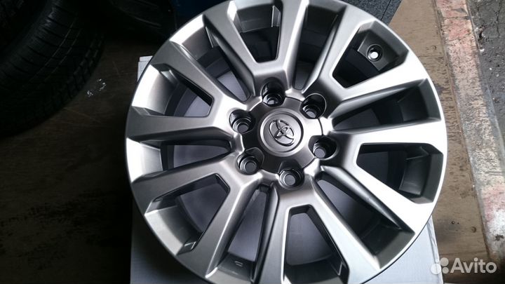 Диски Toyota LC150 R18 6/139.7 Оригинал