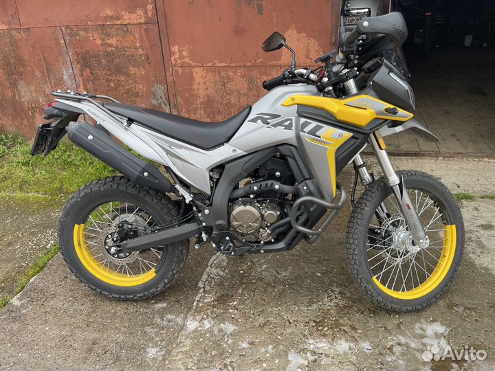Voge 300 rally