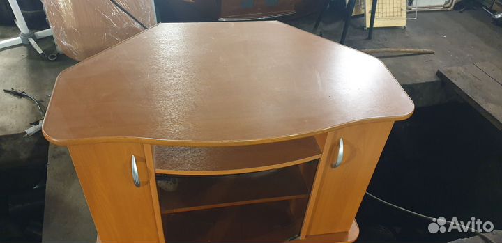 Тумба под тв