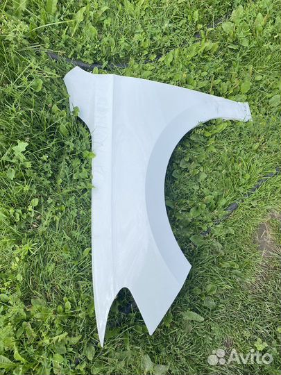 Крыло переднее левое на volkswagen polo 6