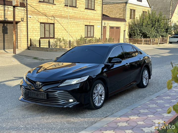 Toyota Camry 2.5 AT, 2019, 210 000 км