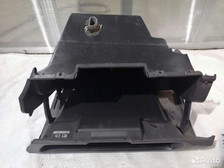 Элементы торпеды панели приборов Nissan Note