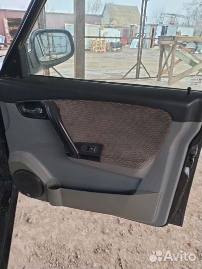 Дверные карты волга 31105 рейсталинг