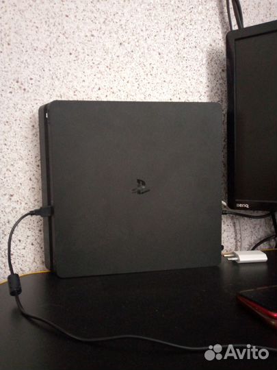 Sony PS4 slim 1tb