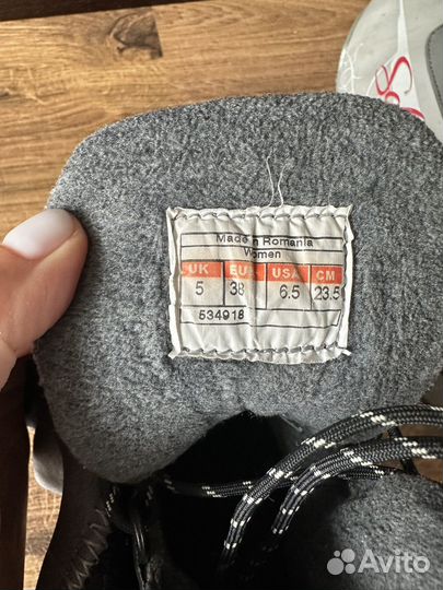 Лыжные ботинки и крепления типа 