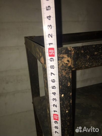 Подставка металлическая