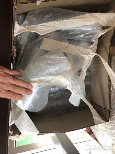 Пластиковый стаканчик