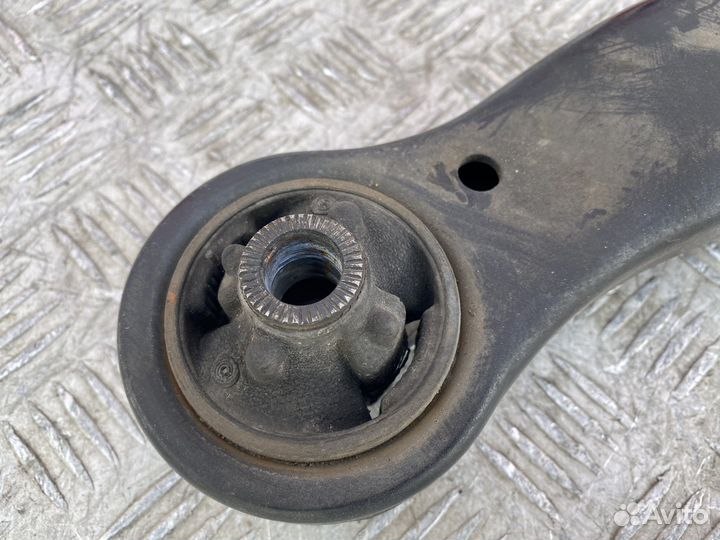 Рычаг передний правый Lexus RX300 RX350