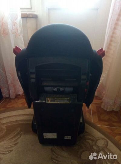 Детское кресло