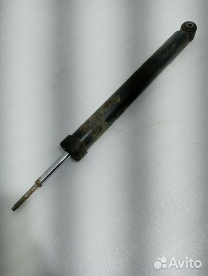 Амортизатор задний левый