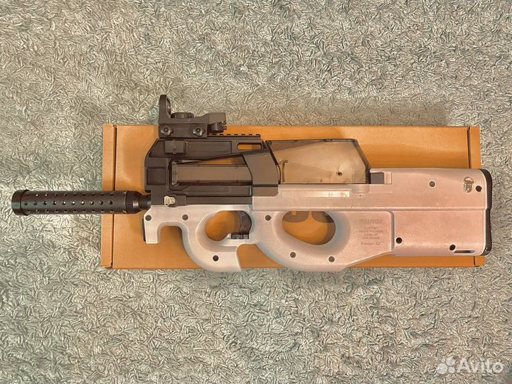 Автомат стреляющий орбизами Aug, p90, m416