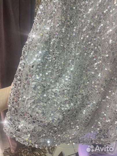 Платье с пайетками