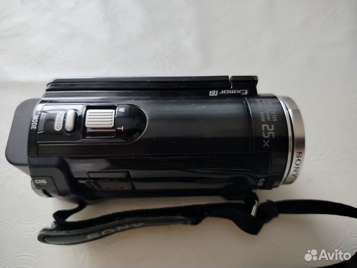 Цифровая видеокамера sony