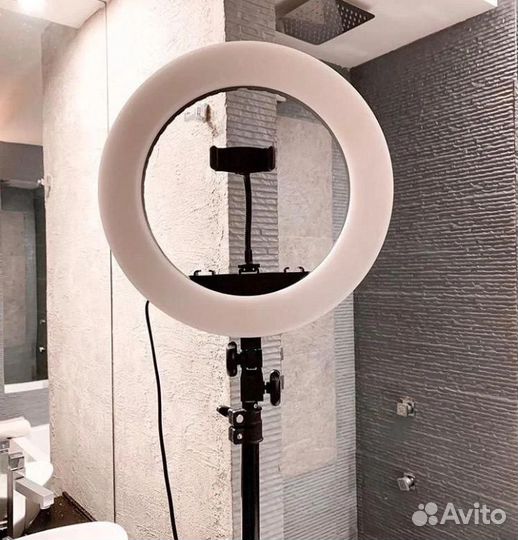 Кольцевая лампа