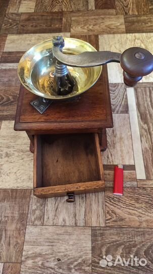 Большая кофемолка. Россия конец XIX начало XX века