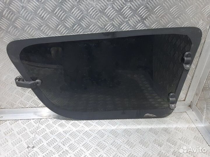 Стекло кузовное заднее левое LADA Largus R90