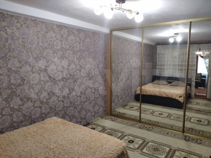 2-к. квартира, 52 м², 1/5 эт.