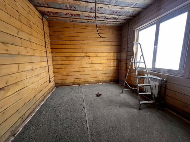 Дом 140 м² на участке 7,8 сот.