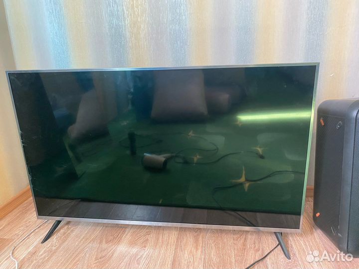 Разбитый Телевизор LED Xiaomi Mi TV 4S 43